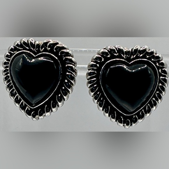 Jewelry - Vintage-Inspired Black Heart Stud Earrings – Silver Tone
